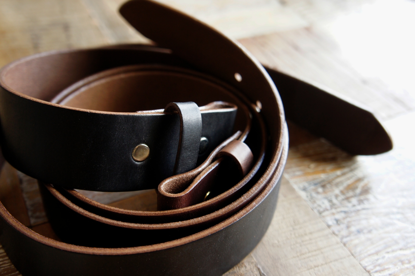 完成品ベルト・ホーウィン・クロムエクセルベルト | レザークラフト