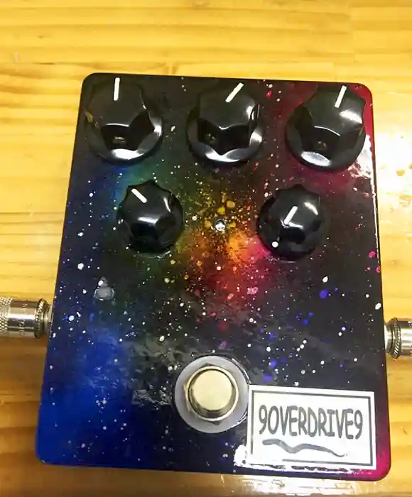 パンチが効いた国産ハイゲインオーバードライブ。9overdrive9「Dest