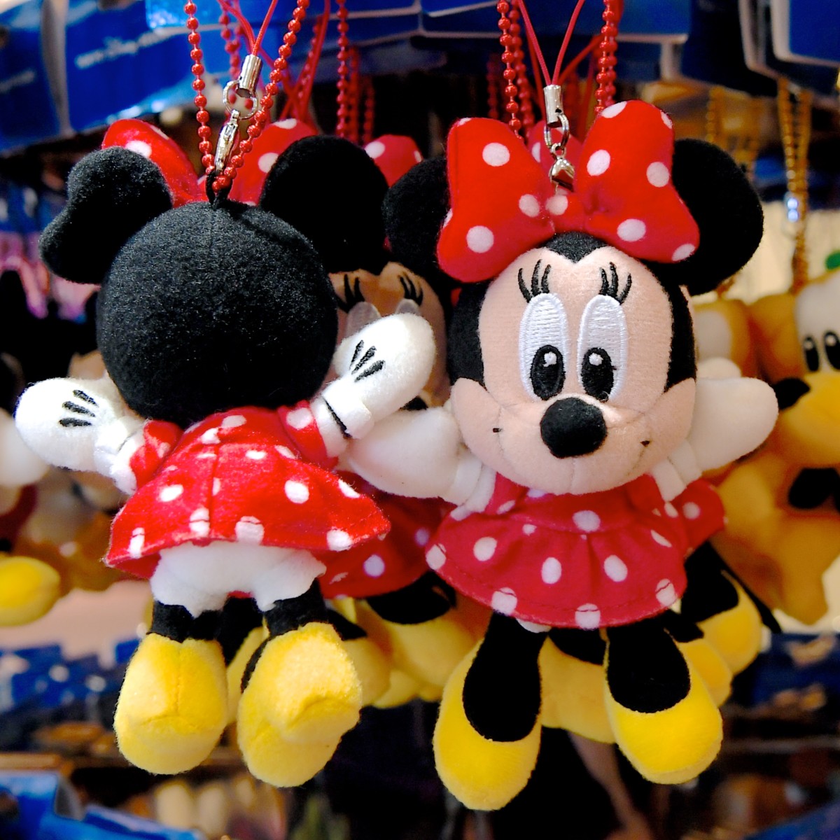 2頭身姿がかわいい！東京ディズニーランド ぬいぐるみストラップキー