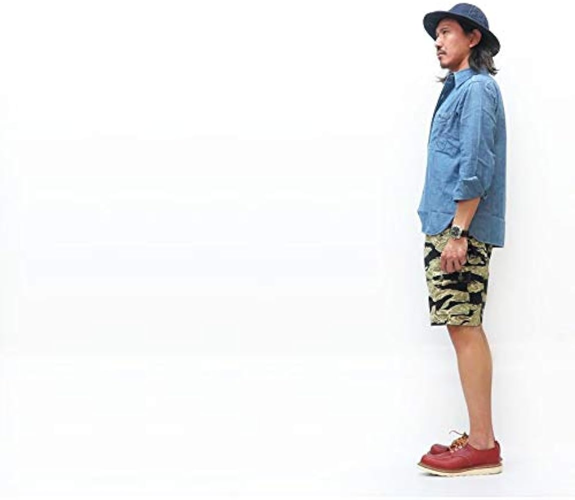 Amazon | [バズリクソンズ] ゴールド タイガーカモ柄 ショート カーゴ