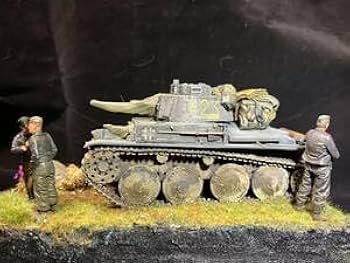 Amazon.co.jp: 135 第二次世界大戦 ドイツ軍 タイガー戦車 ジオラマ