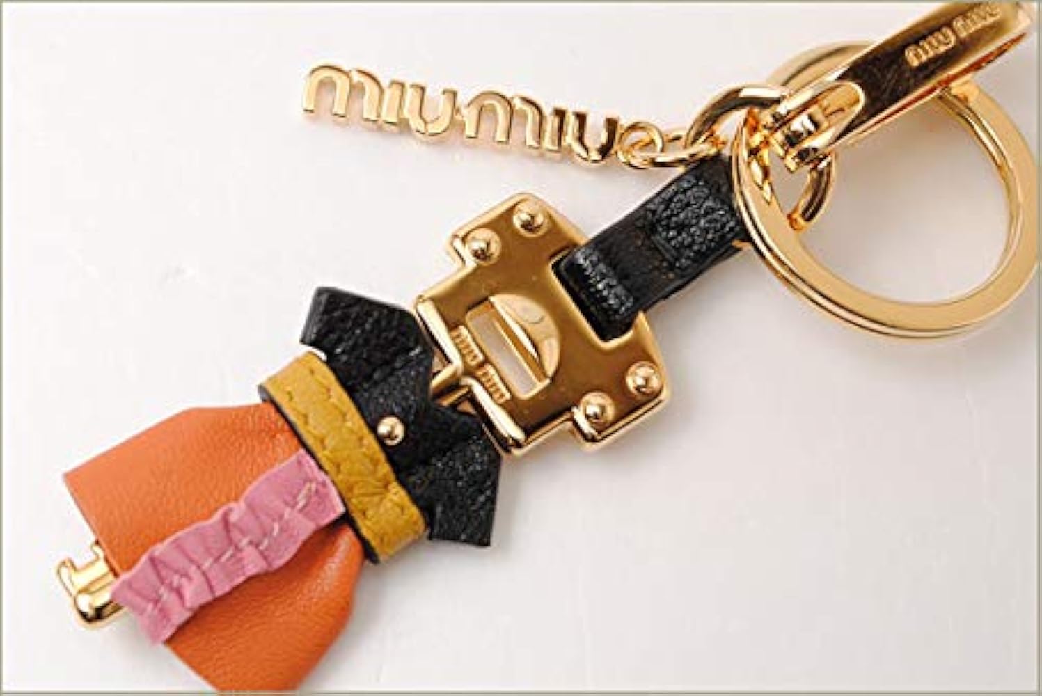 Amazon.co.jp: ミュウミュウ キーリング/キーホルダー/チャーム miumiu