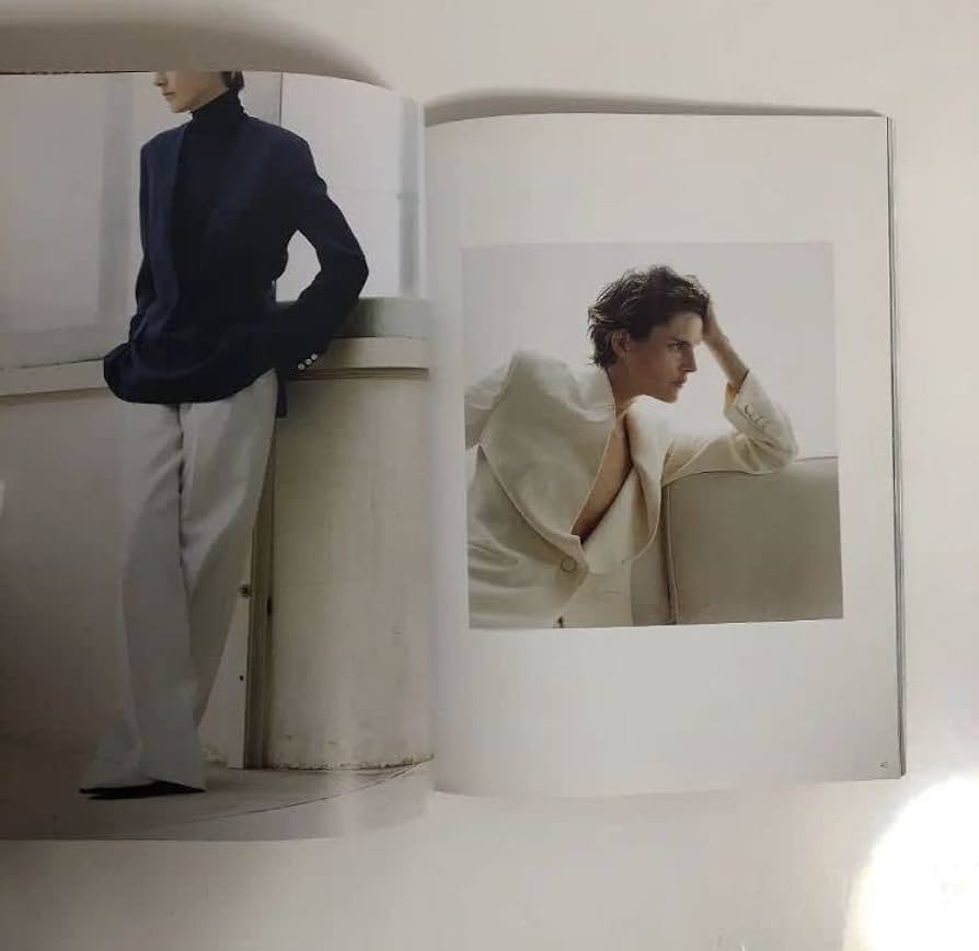 Amazon.co.jp: エルメスの世界 N40 2002年版 Volume1 Hermes by Martin