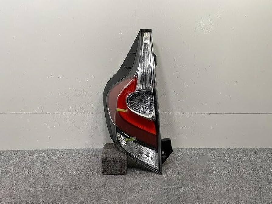 Amazon | アクア/AQUA NHP10 純正 後期 左 テールランプ/ライト/レンズ