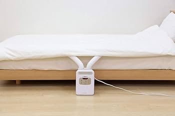 Amazon | アイリスオーヤマ ふとん乾燥機 カラリエ ツインノズル KFK