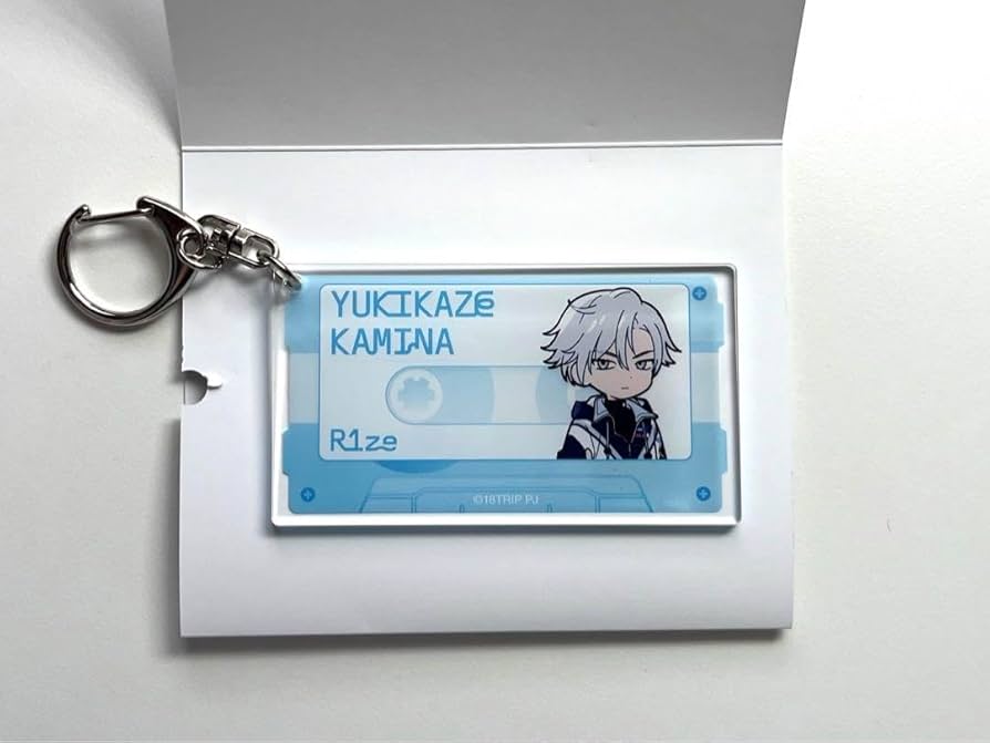 Amazon.co.jp: 18TRIP エイトリ 神名雪風 アクキー カセット