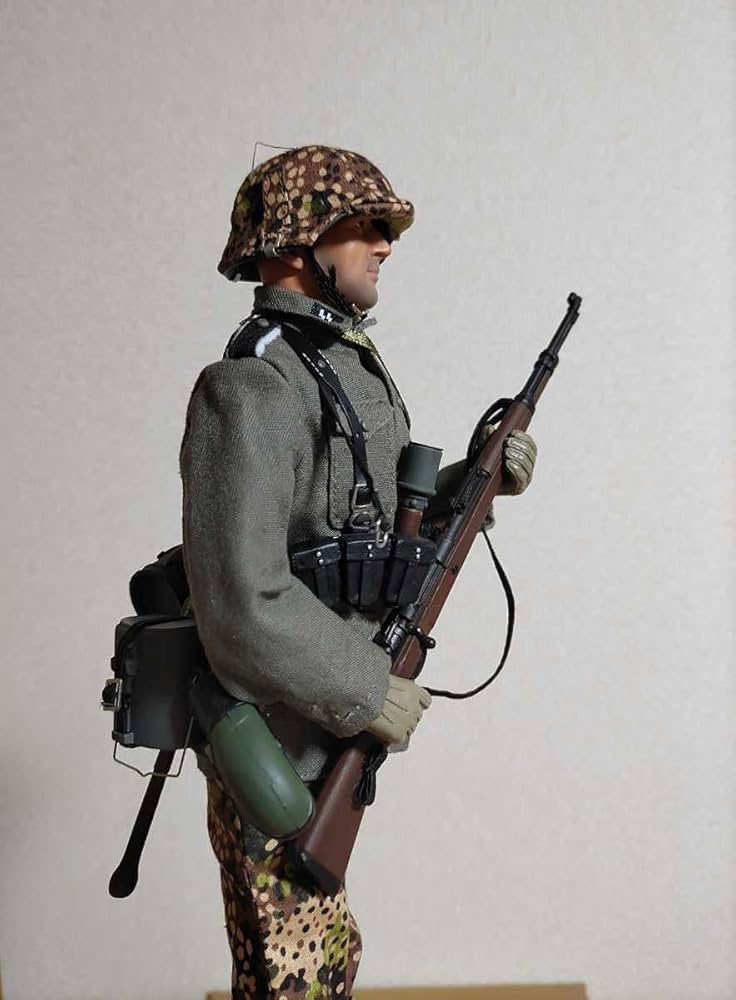 Amazon | 1/6ドラゴン/DRAGON WWII ドイツss親衛隊 (ナチス)フィギュア