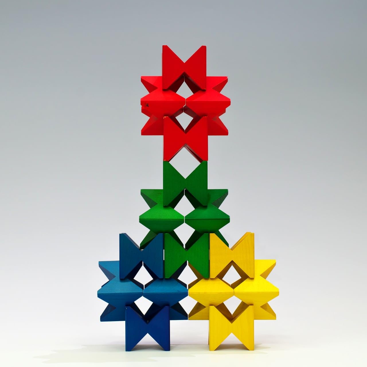 Amazon | Naef/ネフ社 ネフスピール | 積み木 | おもちゃ