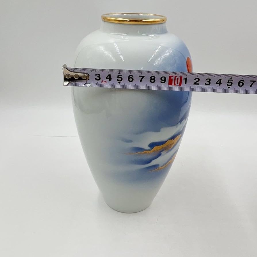 Amazon.co.jp: 有田焼 深川製磁 雲金光明富士 花瓶 宮内庁御用達