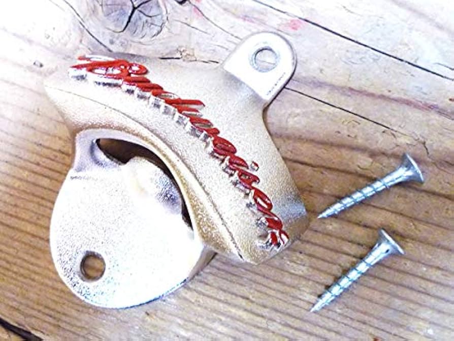 Amazon | バドワイザー ボトルオープナー (壁掛けタイプ) 栓抜き 固定