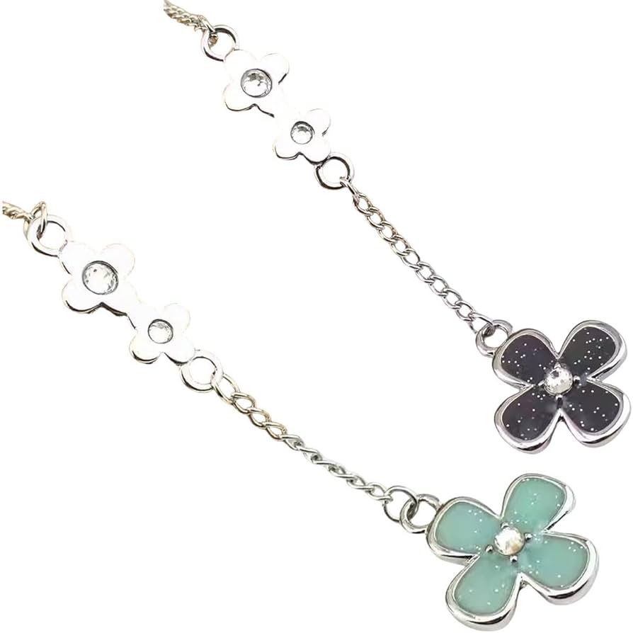 Amazon.co.jp: 君に届け 携帯ストラップ クローバー 黒沼爽子 同じ