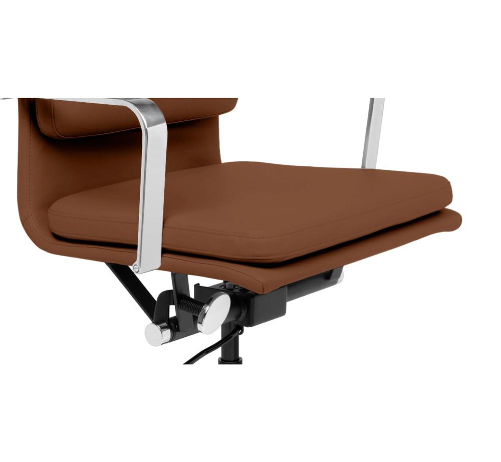 Amazon.com: Laura Davidson Furniture SOHO II Padded Management