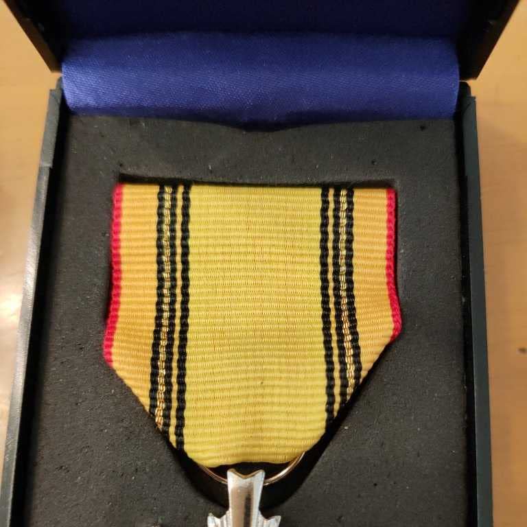 Amazon.co.jp: 極!第三級 防衛功労章 5号賞詞 平成26年以降交付 防衛