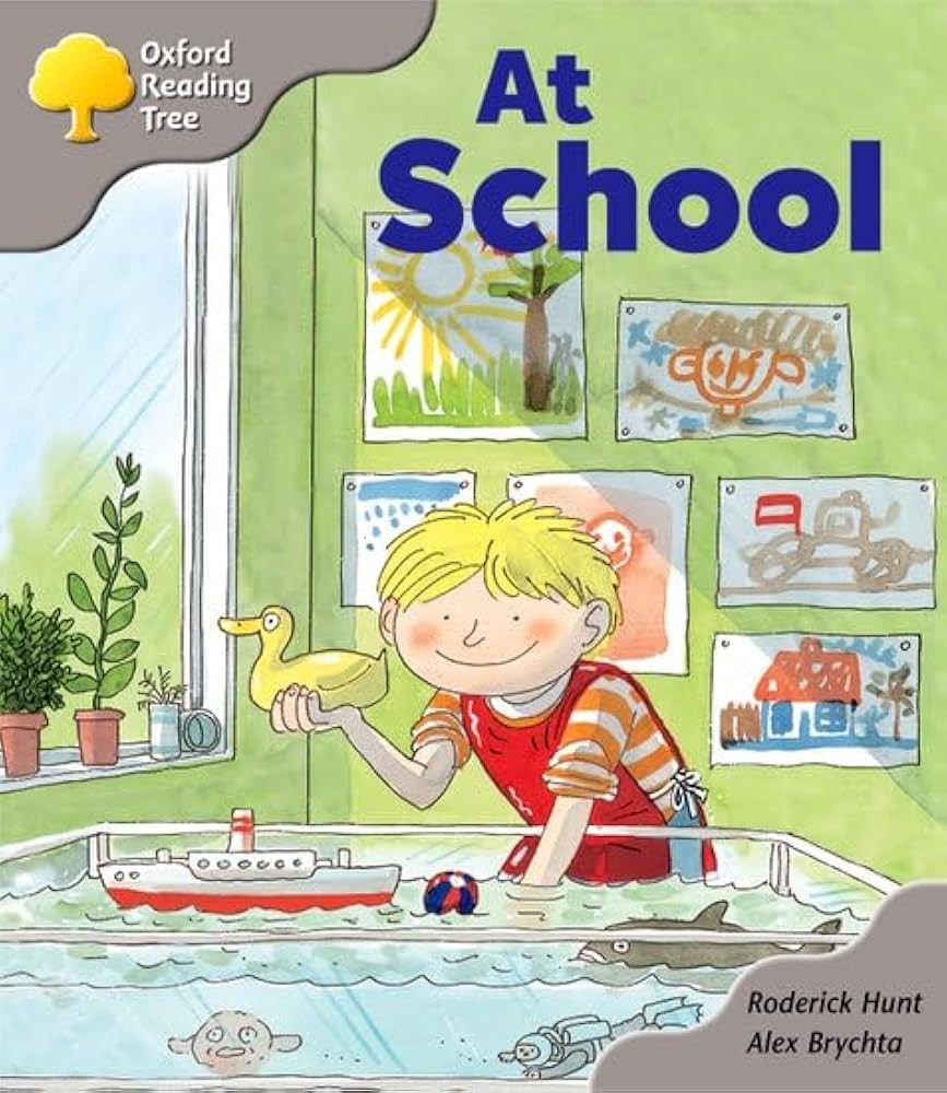Oxford Reading Tree: Stage 1: Kipper Storybooks: at School