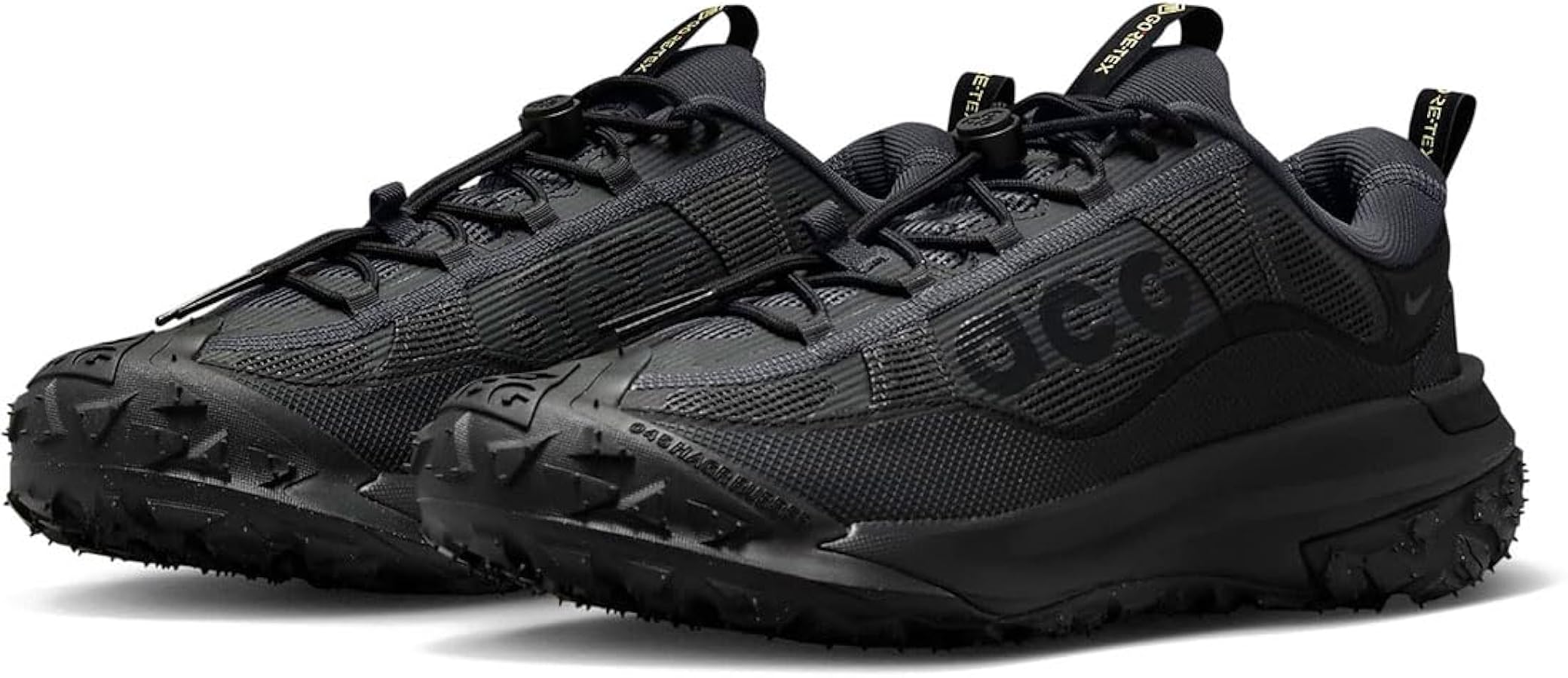 Amazon | [ナイキ] ACG マウンテン フライ 2 ロー GTX ACG MOUNTAIN