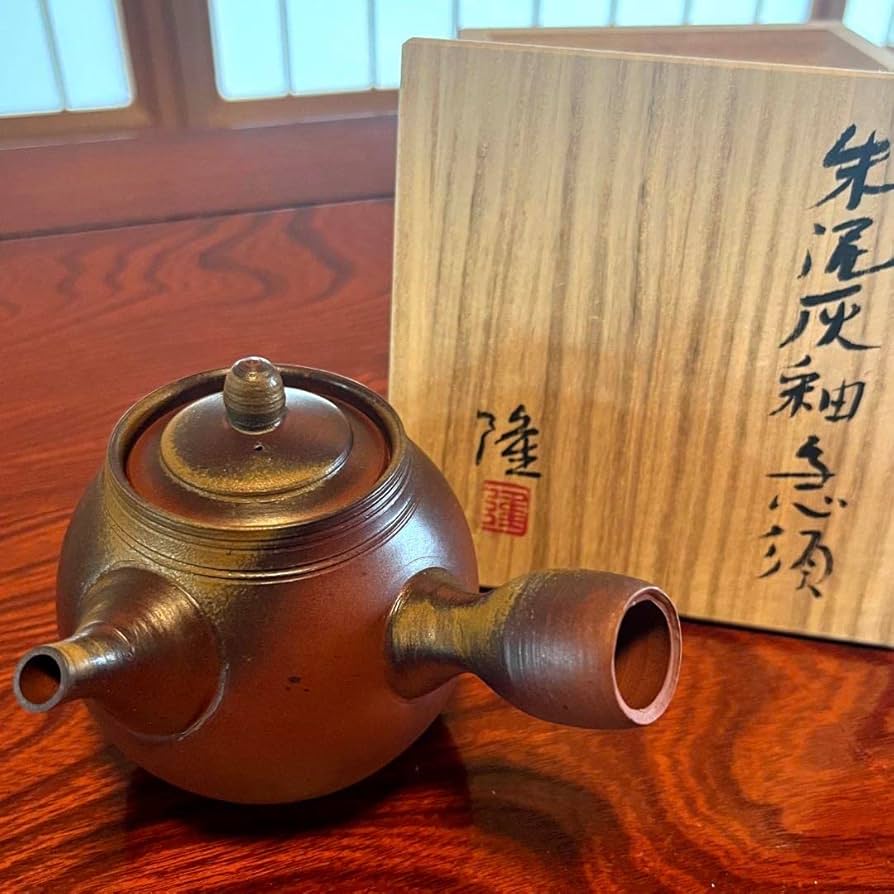 Amazon | 黒田隆 朱泥灰釉 急須 笠間焼 共箱付 | ノーブランド品