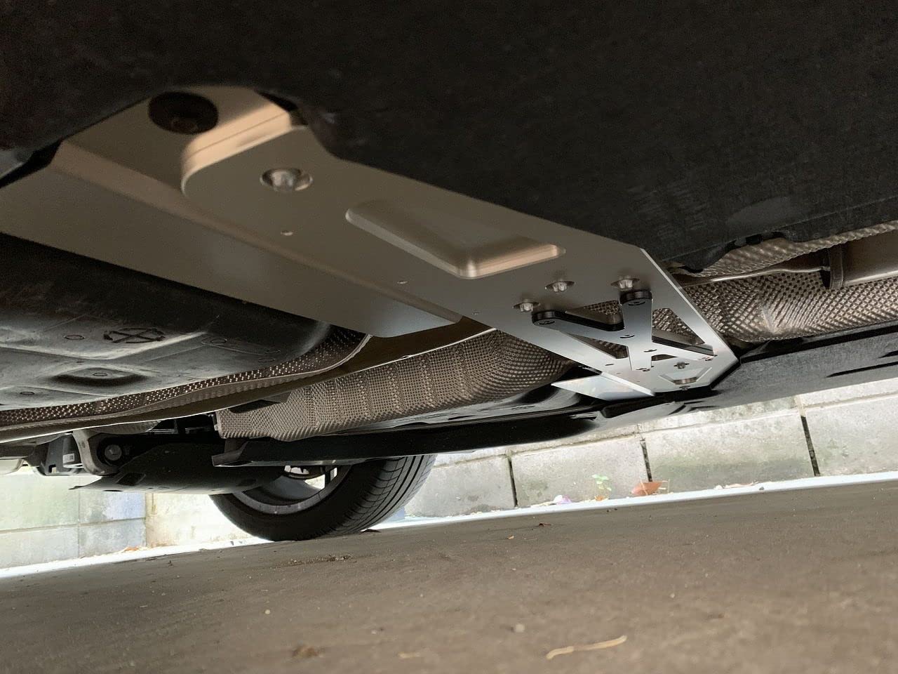 Amazon | CPM ロアーレインフォースメント BMW 5Series(G30,G31