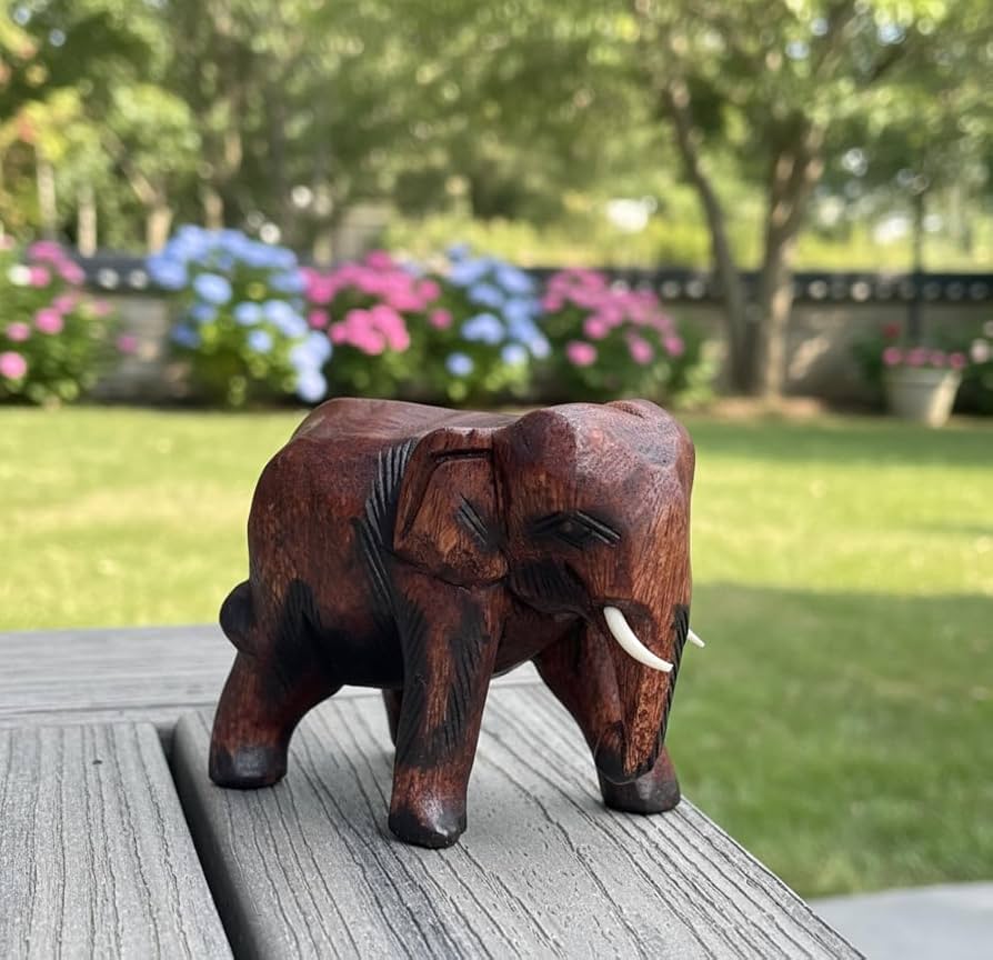 Amazon.co.jp: Land of Simple Treasures 手彫り木製象像 タイ産木製象
