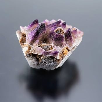 Amazon.co.jp: 中国 蛍石 HG-627 天然石 原石 鉱物標本 鉱石 イットロ