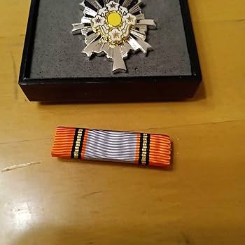 Amazon.co.jp: 第四級 防衛功労章 第9号賞詞 防衛記念章 現行タイプ