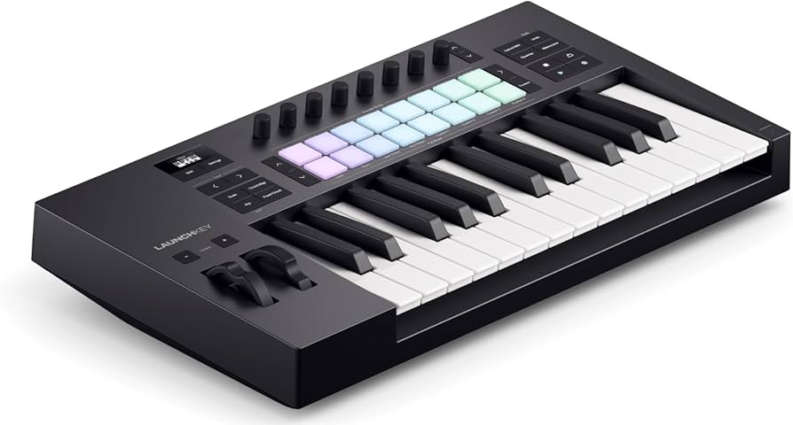 Amazon.com: Novation Launchkey 25 MK4 — Compact 25 Key, USB, MIDI