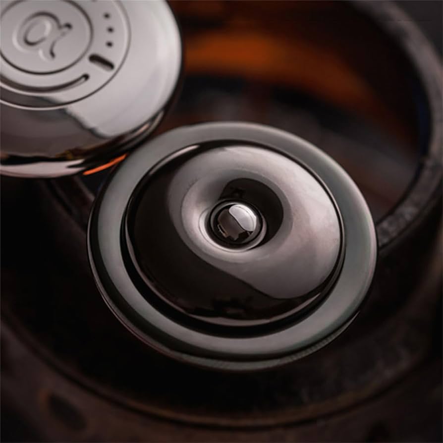 Amazon | EDC フィジェットおもちゃ 創造的な空飛ぶ円盤 機械スタイル