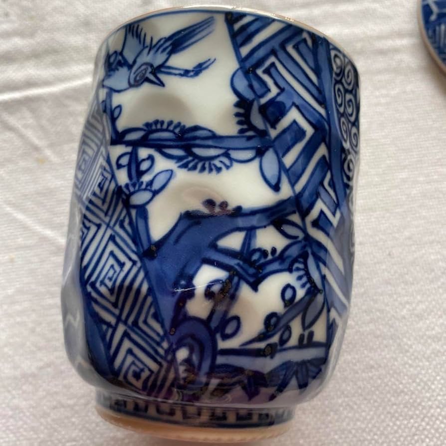 Amazon | 平安紫香京焼 清水焼 蓋付き湯呑み 染付 祥瑞 | ノーブランド