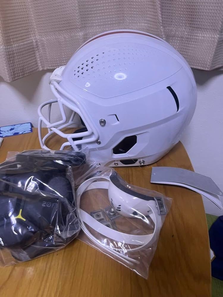 Amazon.co.jp: VICIS アメフト ヘルメット Lサイズ ホワイト 赤