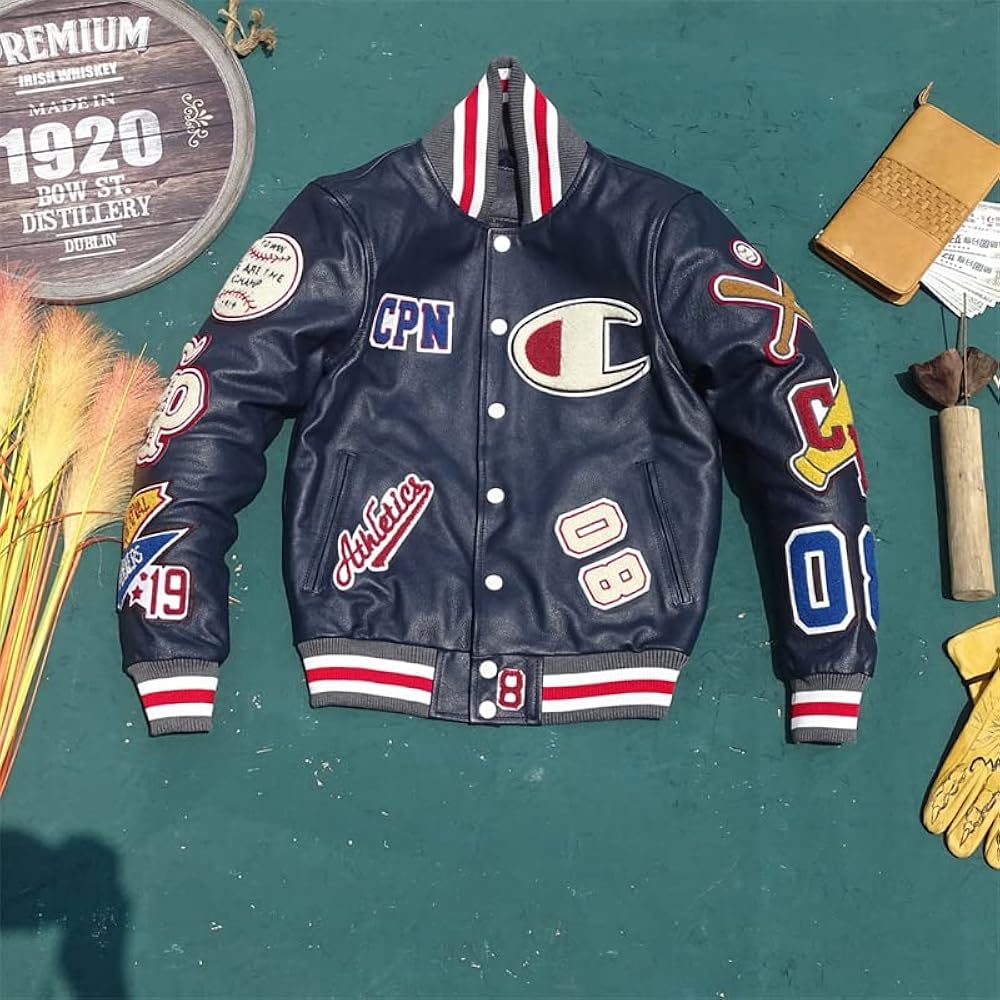 Amazon | 限定 Classic 本革 レトロ ワッペン仕様 レザー スタジャン