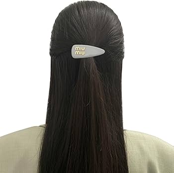 Amazon.co.jp: [ミュウミュウ]ヘアアクセサリー パテントレザーヘア