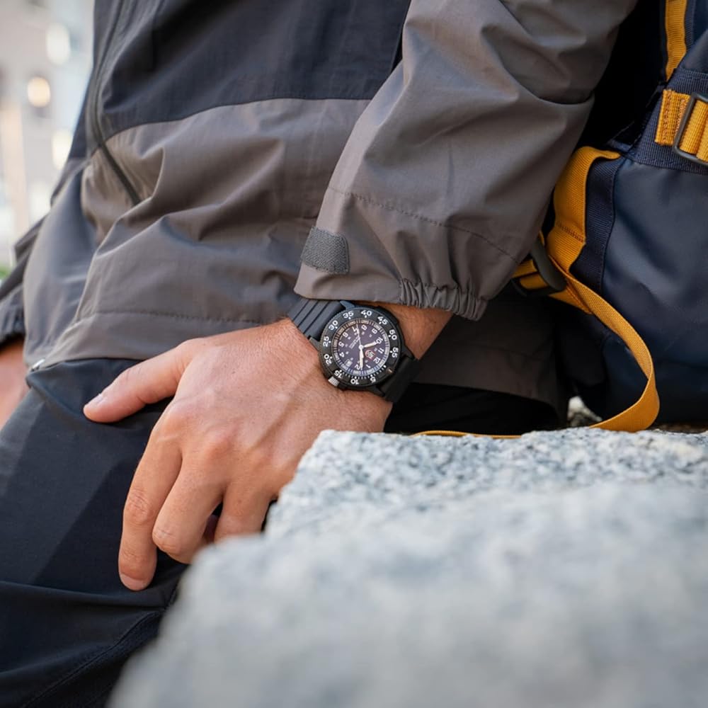 Amazon.co.jp: Luminox メンズ 3000 Navy SEAL オリジナルシリーズ