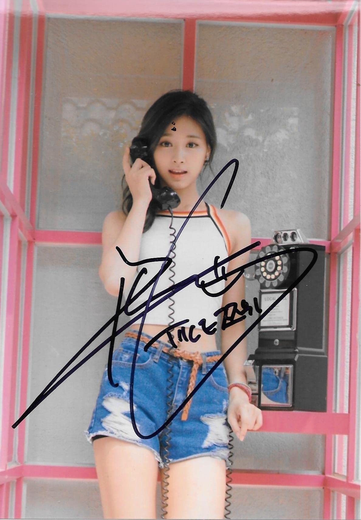 Amazon.co.jp: TWICE「SIGNAL」 TSUYUツウィ 直筆サイン入り公式生写真