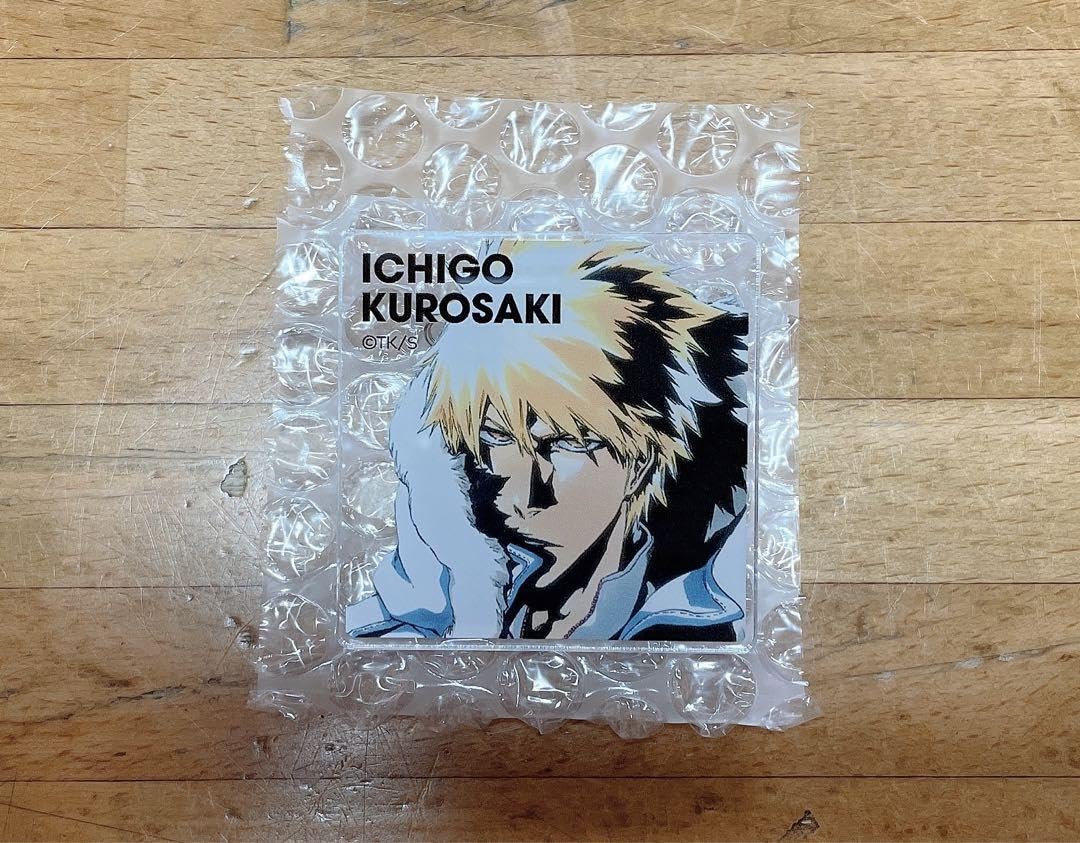 Amazon.co.jp: BLEACH WJ50周年記念 アクリルバッジコレクション 黒崎