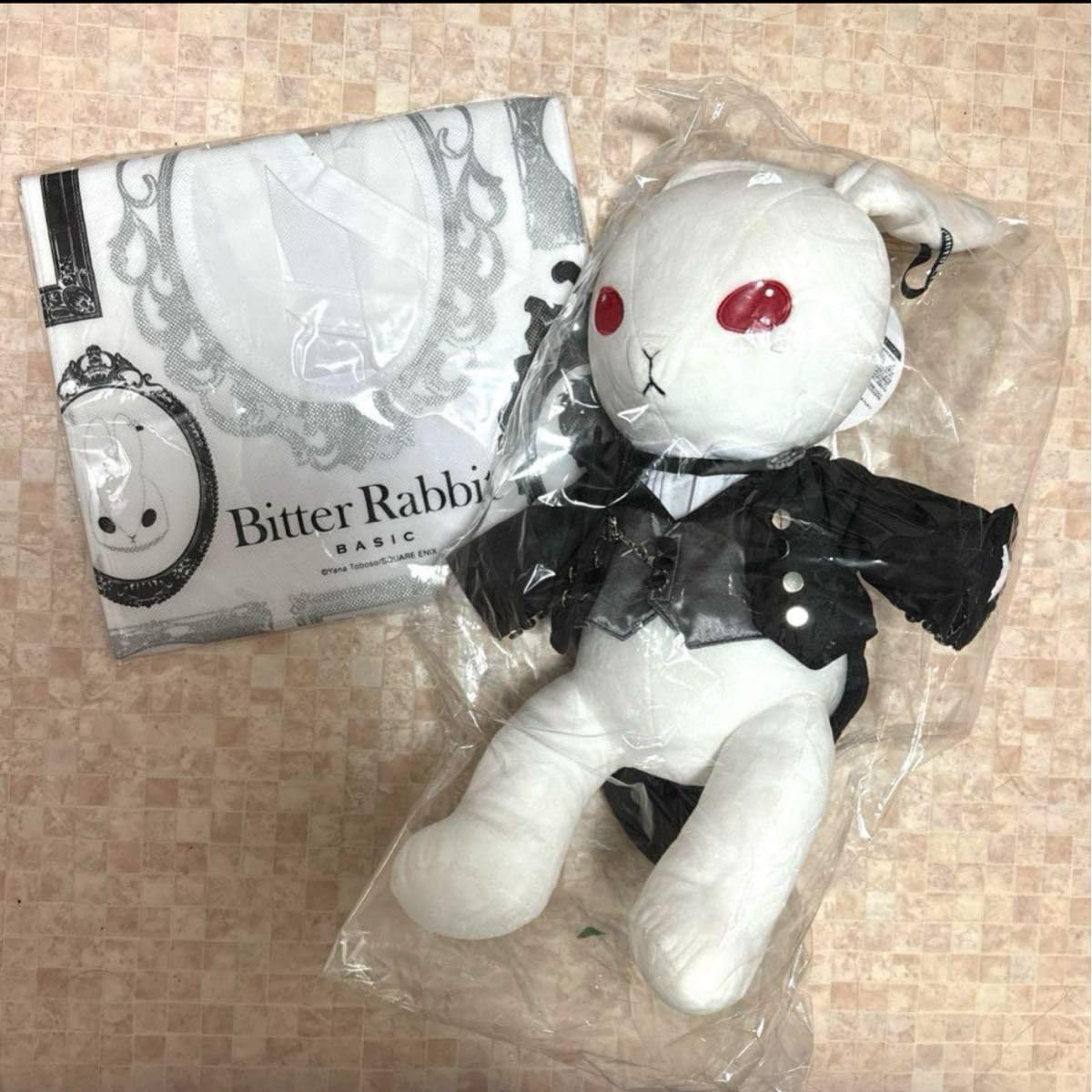 Amazon.co.jp: 黒執事 Black Label ビターラビット ベーシック シエル