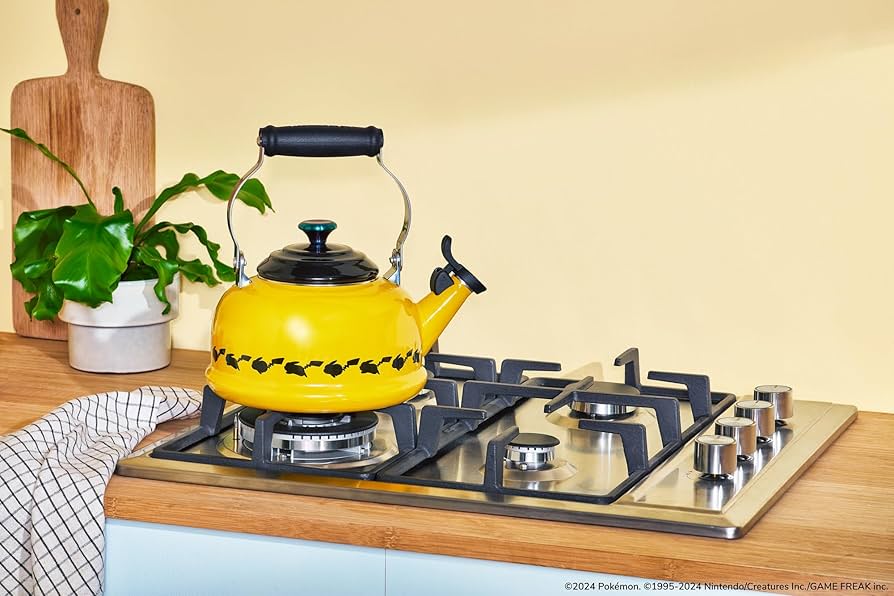 Amazon｜ル・クルーゼ(Le Creuset) ポケモン ケトル・クラシック