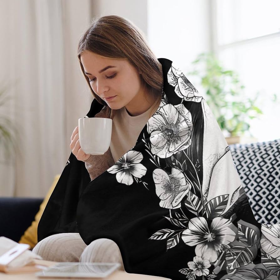 Amazon｜富江 伊藤潤二 Junji Ito ファッションアンチピリングスーパー