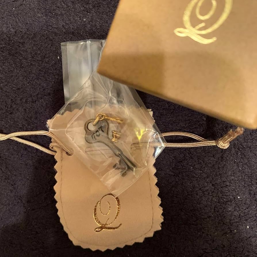 矢沢あい展 Q-pot NANA 707号室 鍵 ピアス片耳 【公式通販】