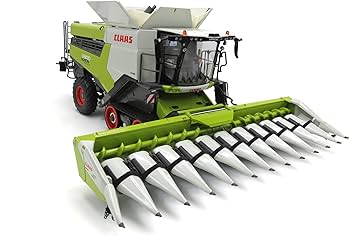 Amazon.com: CLAAS LEXION 6900 TT 1:32 Scale Combine with CORIO