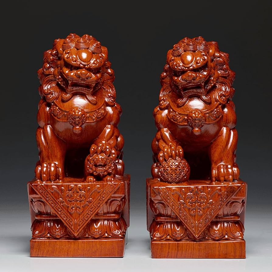Amazon.co.jp: 木彫り 置物 狛犬（獅子狛犬）木製 (高さ30cm×巾18cm