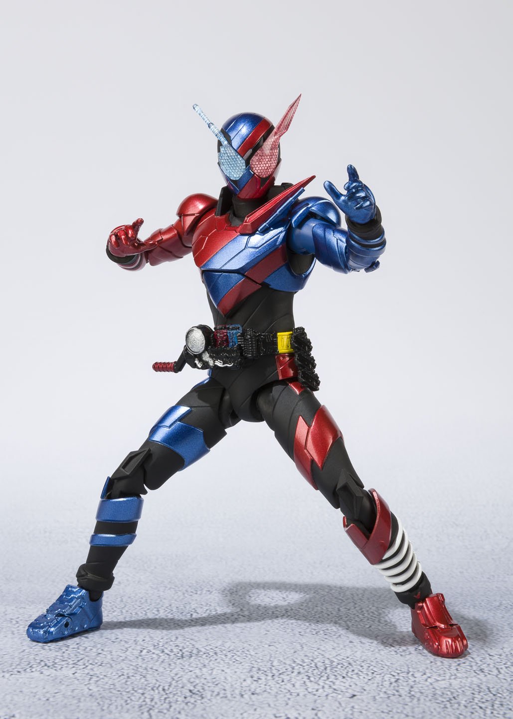 Amazon.co.jp: TAMASHII NATIONS S.H.フィギュアーツ 仮面ライダー