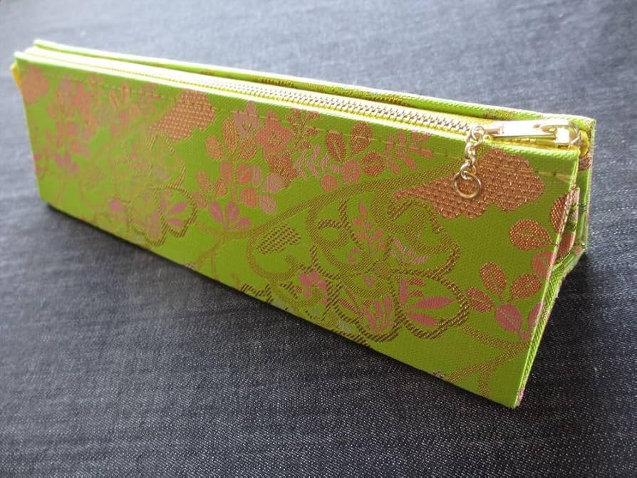 Amazon.co.jp: 13絃 琴柱入れ箏柱入れ琴柱ケース 錦 26cm チャック式