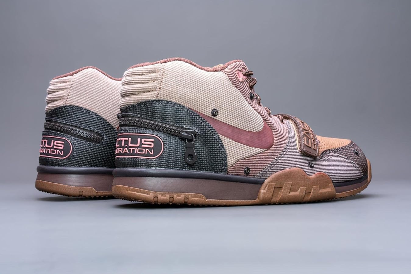 Amazon.com | Nike Mens Air Trainer 1 SP DR7515 200 Travis Scott