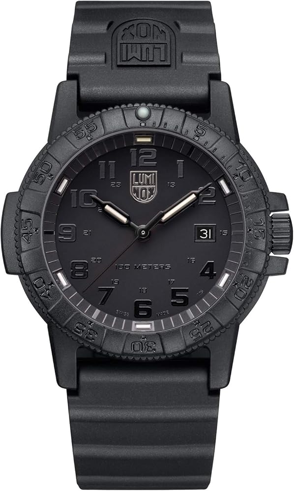 Amazon.com: Luminox Leatherback SEA Turtle Giant Blackout XS.0321
