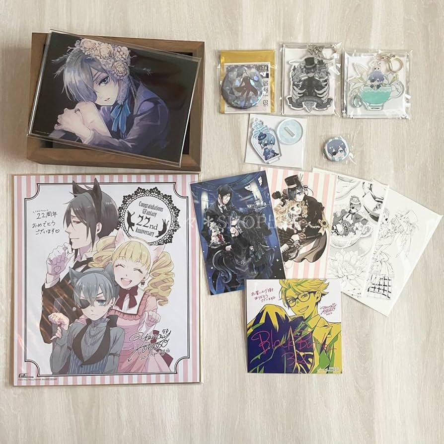 Amazon.co.jp: 黒執事 黒執事展 原作グッズ シエル : おもちゃ