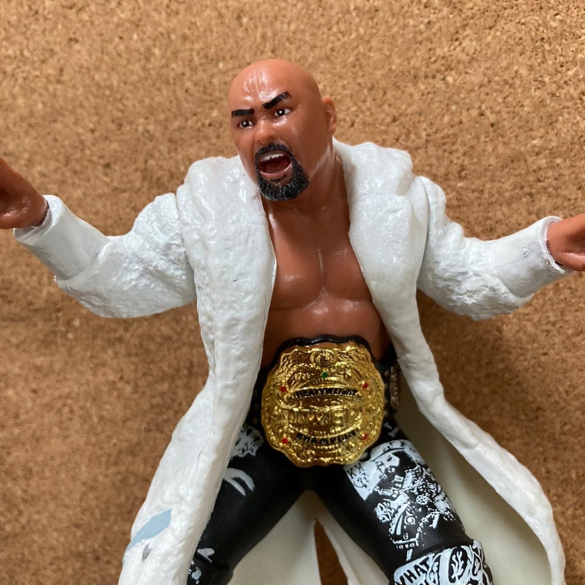 R*-様 新日本はプロレス 武藤敬司 キャラプロ フィギュア / 未塗装 試