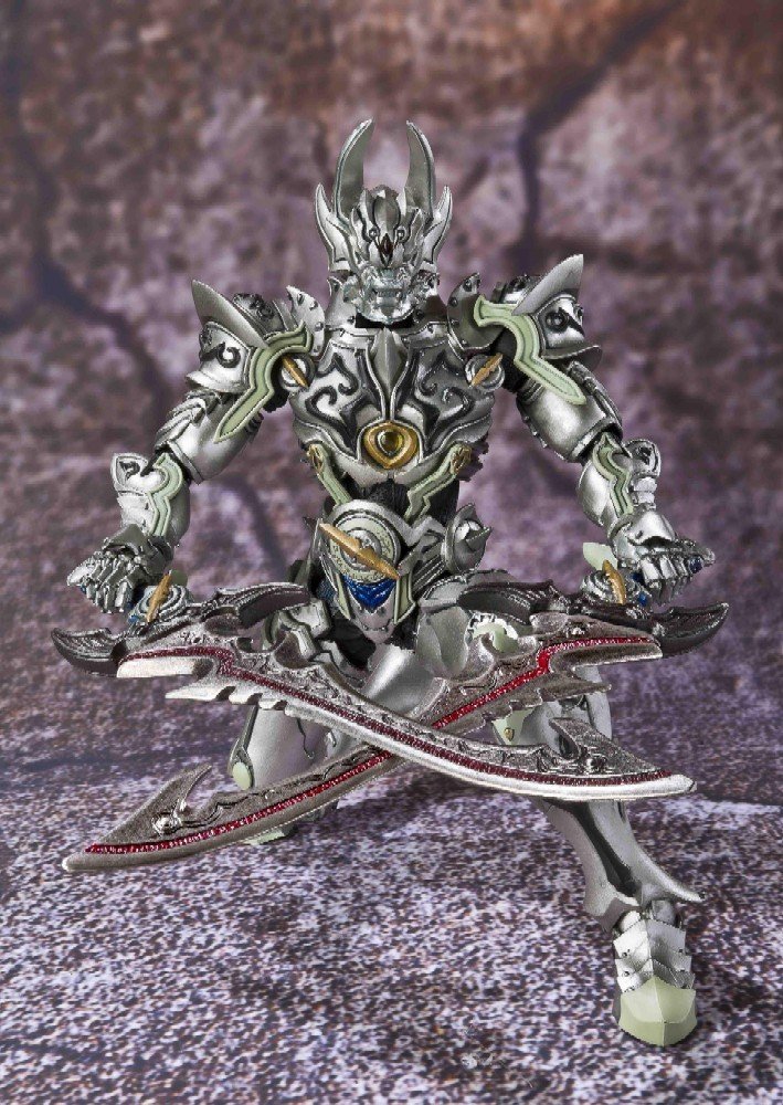Amazon.co.jp: TAMASHII NATIONS 魔戒可動 銀牙騎士 ゼロ : ホビー