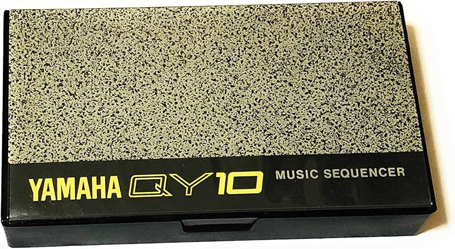 Amazon | YAMAHA ミュージック ハンディ・シーケンサー QY10 | 鍵盤