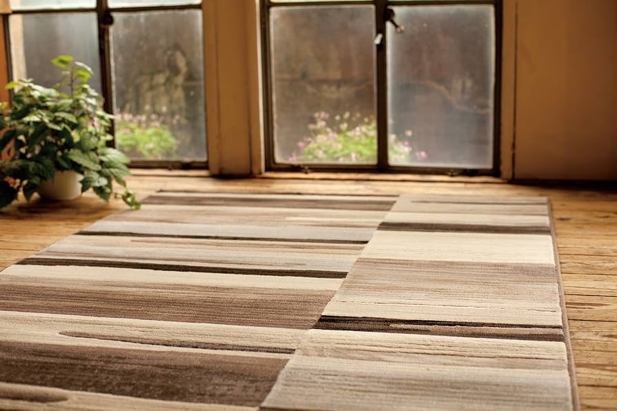 Amazon｜モリヨシ ラグ ベルギー製 デザインラグカーペット ブロアム