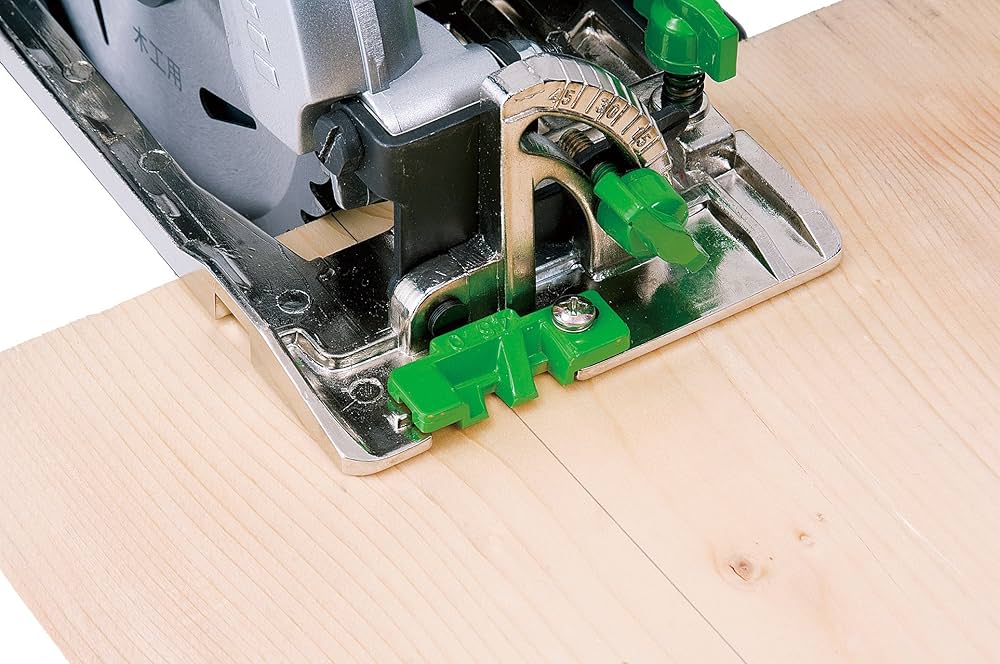 Amazon | 高儀(Takagi) EARTH MAN 電気丸のこ パワフル切断 900Wハイ