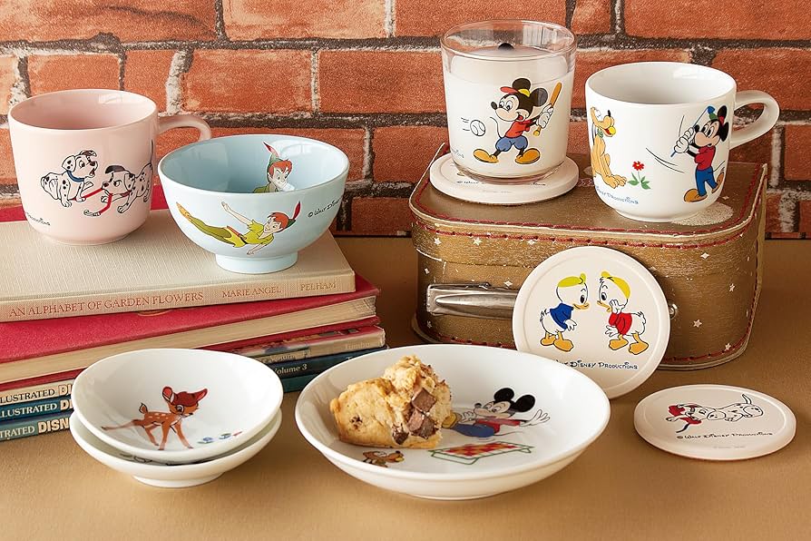 Amazon｜ディズニー 「 バンビ 」 皿 プレート 約17cm 電子レンジ 食洗